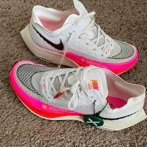 Nike ZoomX Vaporfly Next% 2